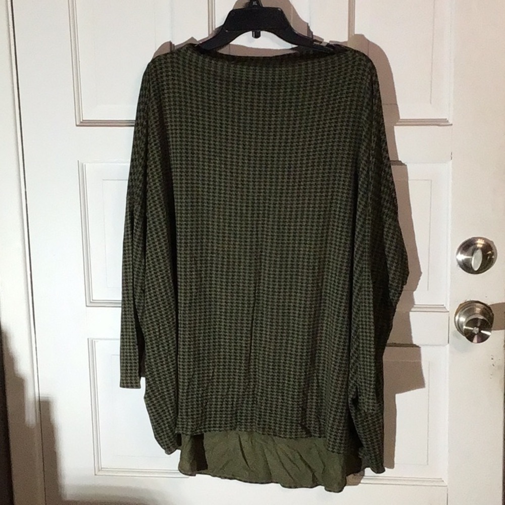 Bryan Walker Olive Green and Black Houndstooth Oversized Sweater